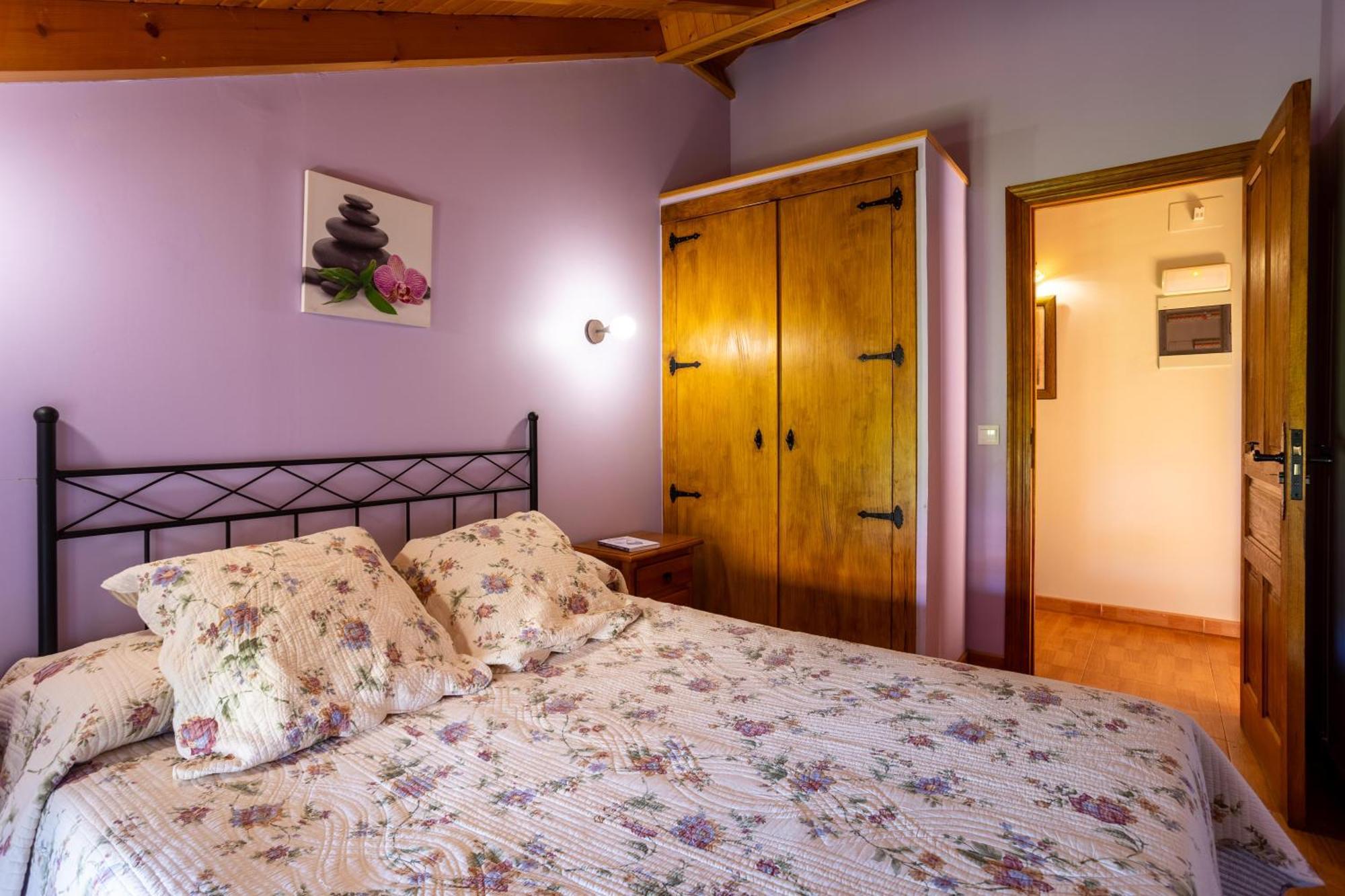 Apartamentos Rurales Las Dos Torres Исла Экстерьер фото